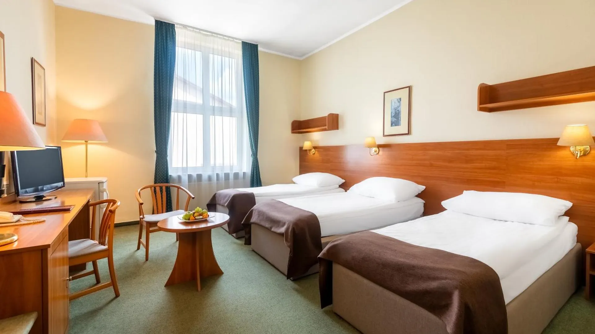 Hotel Millennium Budapest 3*,  Hungary