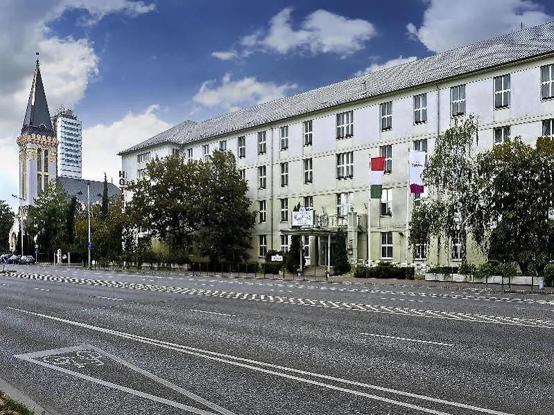 Hotel Millennium Budapest 3*,